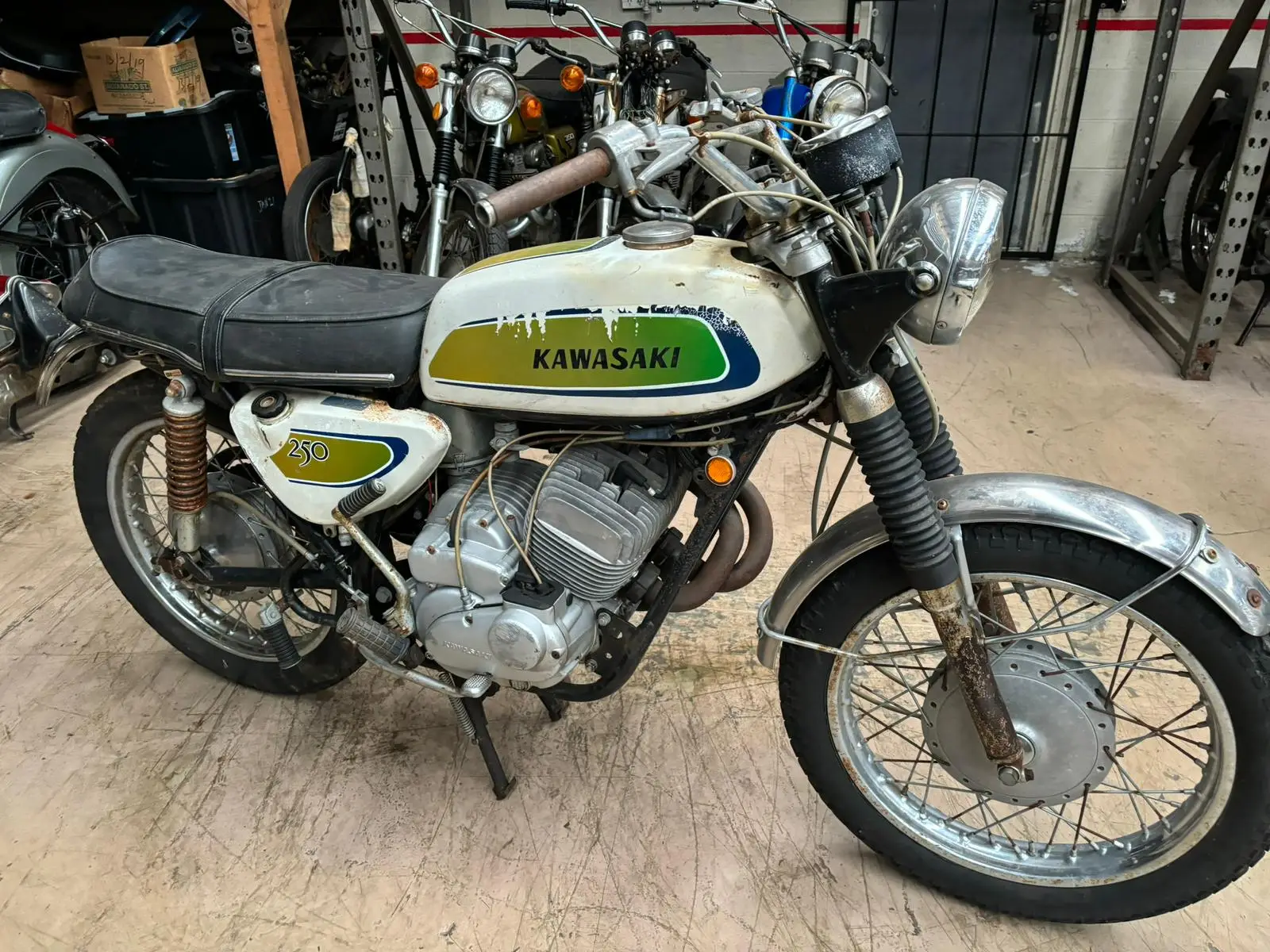 KAWASAKI A1 SAMURAI 250