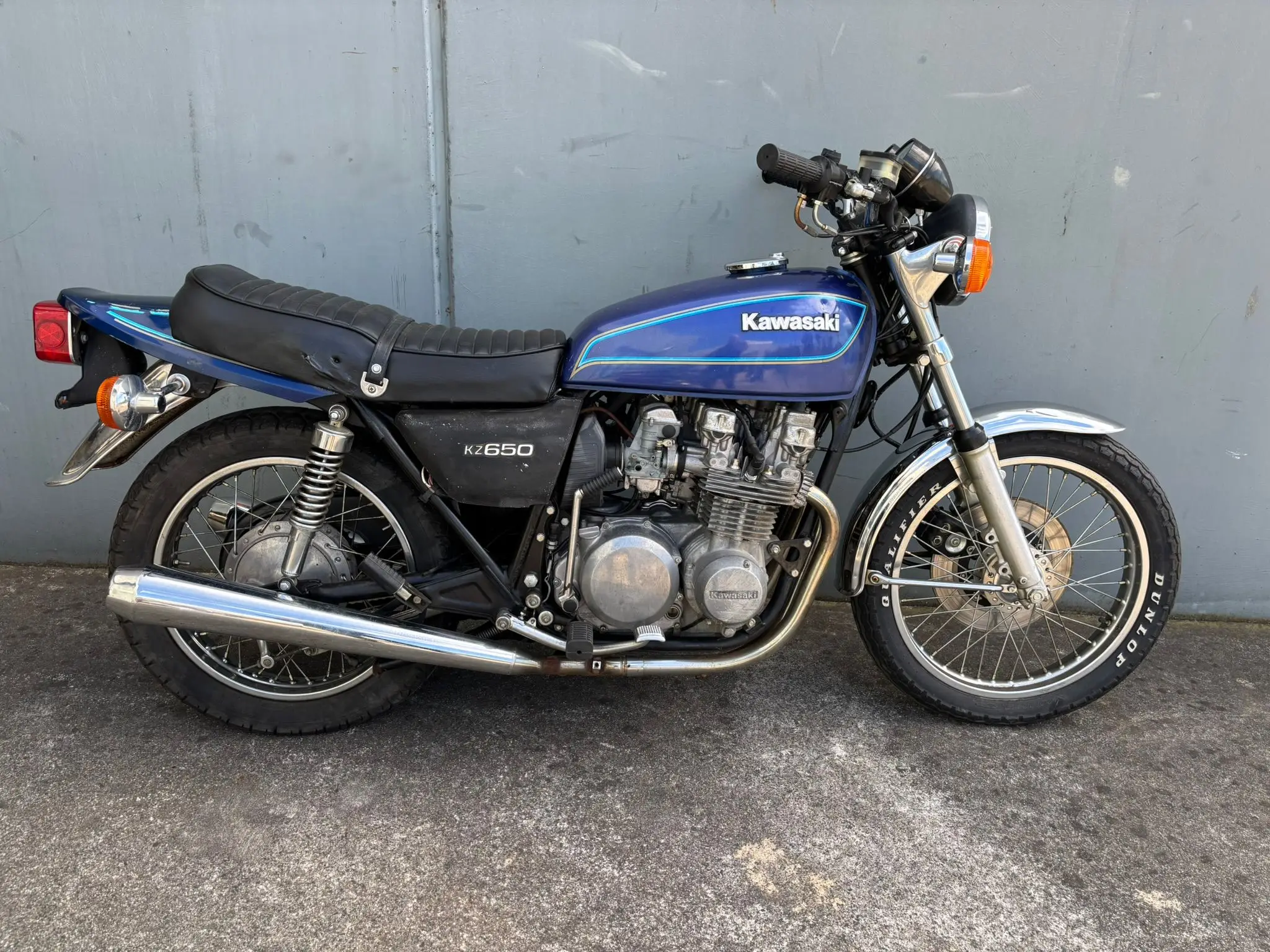 KAWASAKI KZ650